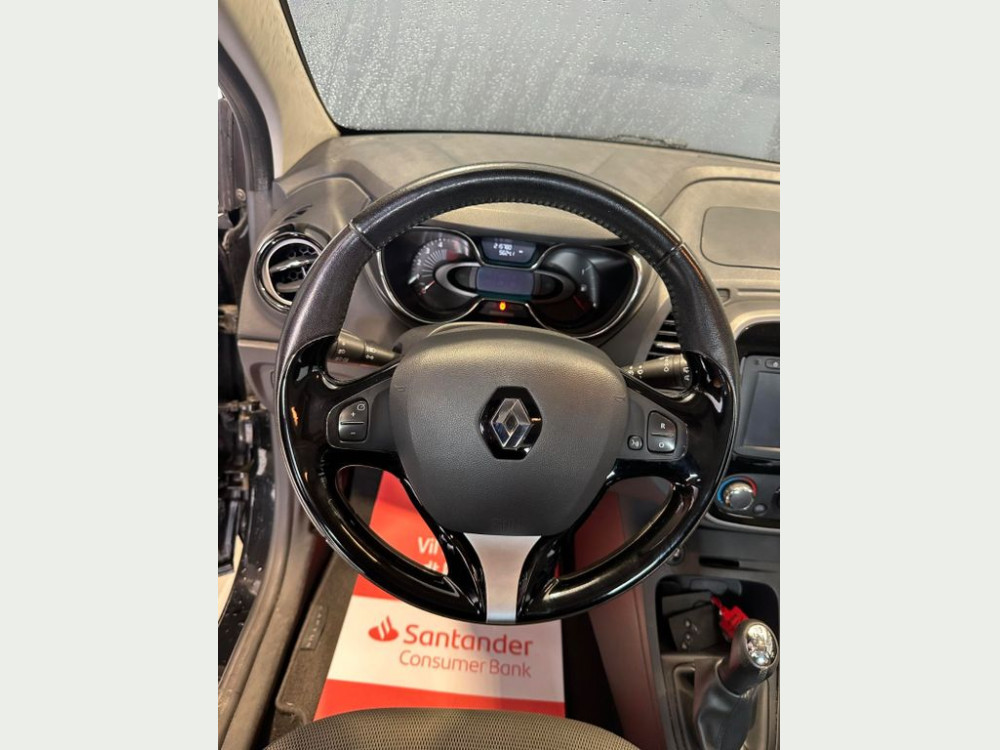 Renault Captur Experience 2016/9