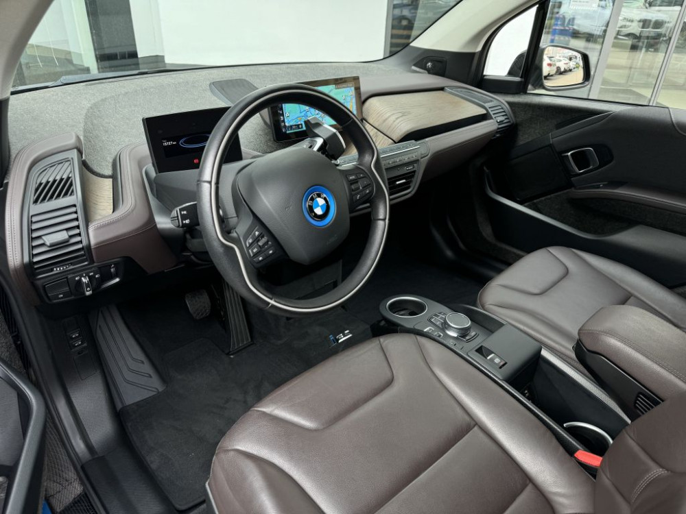 BMW i3s 120Ah AdapLED Glasd. ACC RFK H/K DA+ DAB 20" 2021/8
