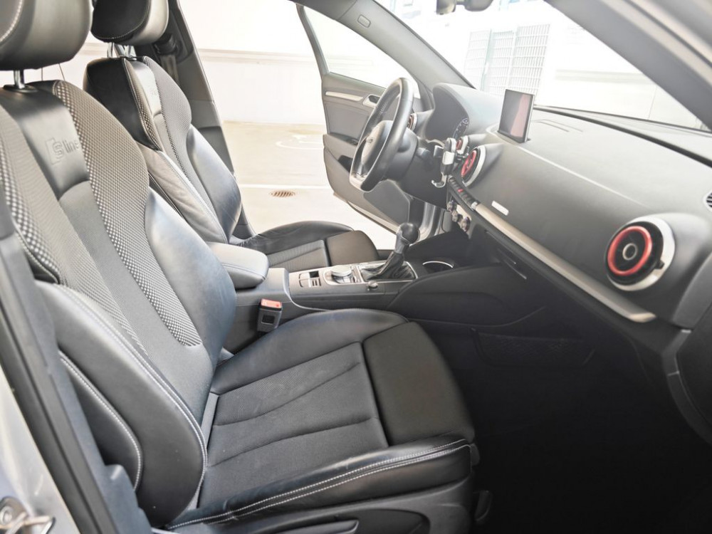 Audi A3 e-tron S-Line Sportpaket Hybird LED 2015/10