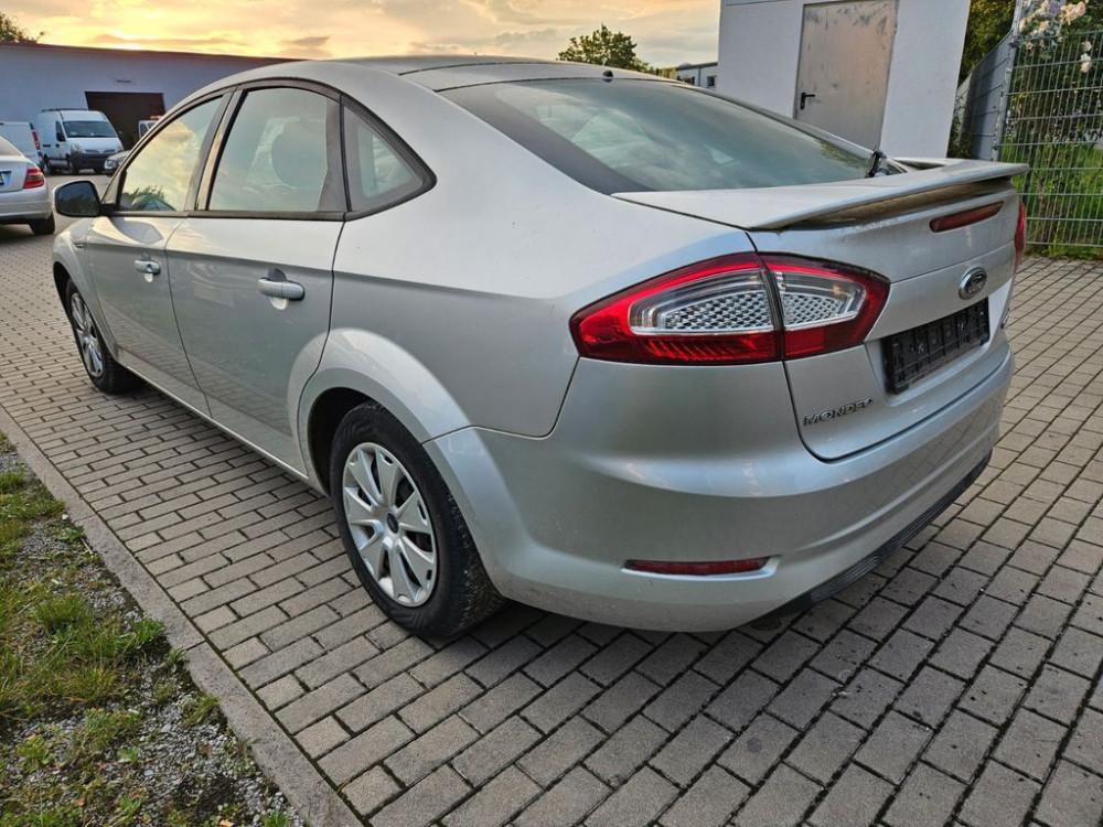 Ford Mondeo Lim. Trend 2011/12
