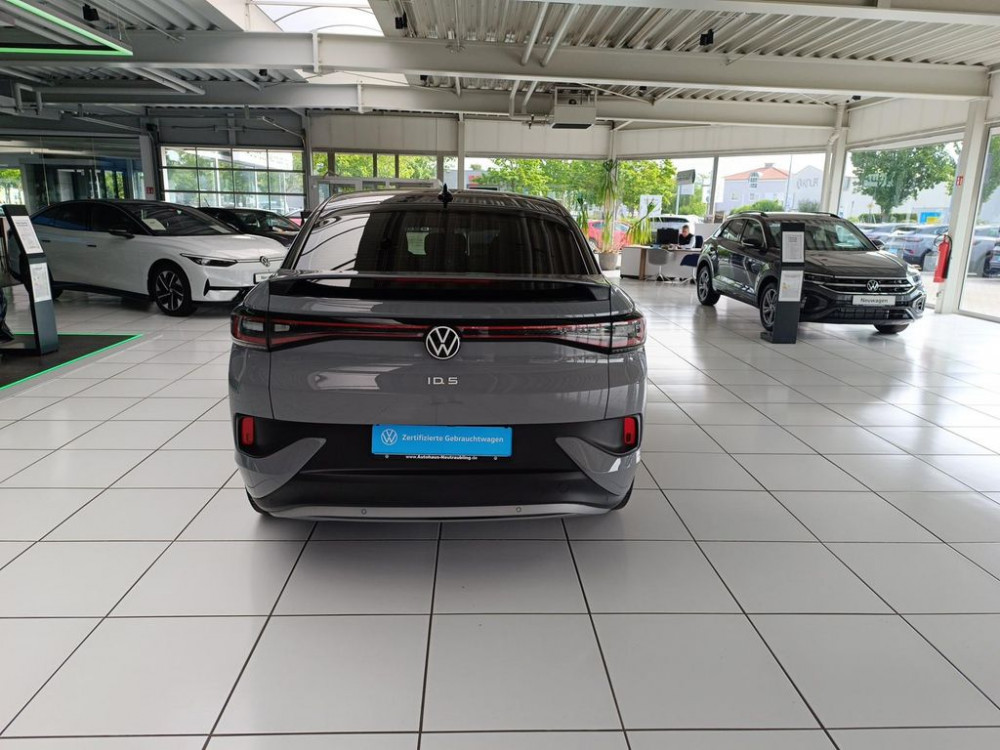 Volkswagen ID.5 'PRO' 174 PS +NAVI+REARVIEW+KEYLESS+LED+ 2022/6