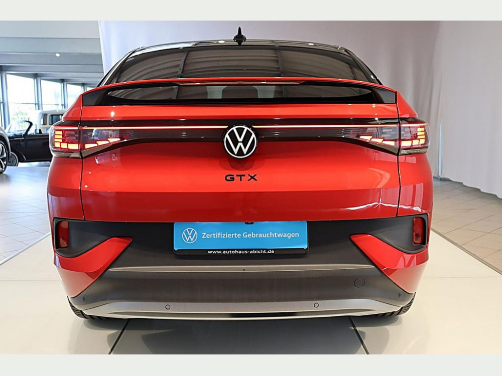 Volkswagen ID.5 GTX AHK PANO EasyOpen DCC Winterr. Garantie 2022/4