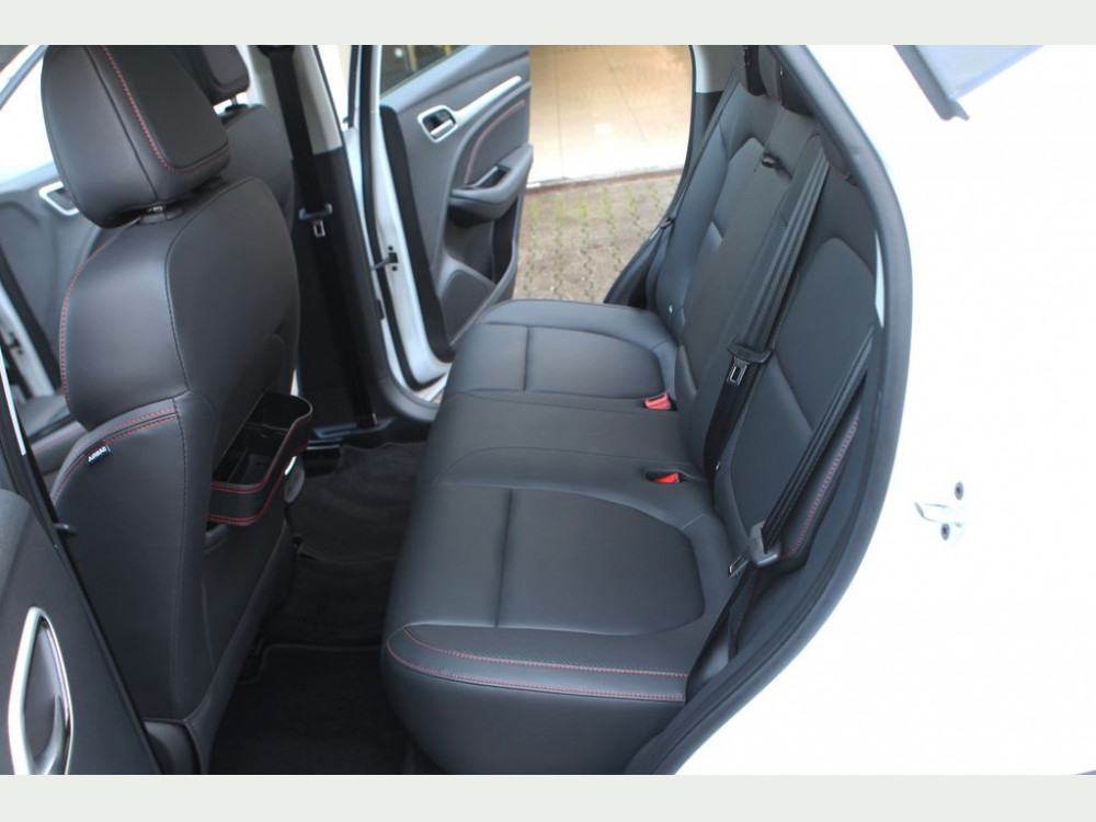 MG ZS EV Aut. Luxury Maximale NAV Qi Panorama LEDER 2023/8
