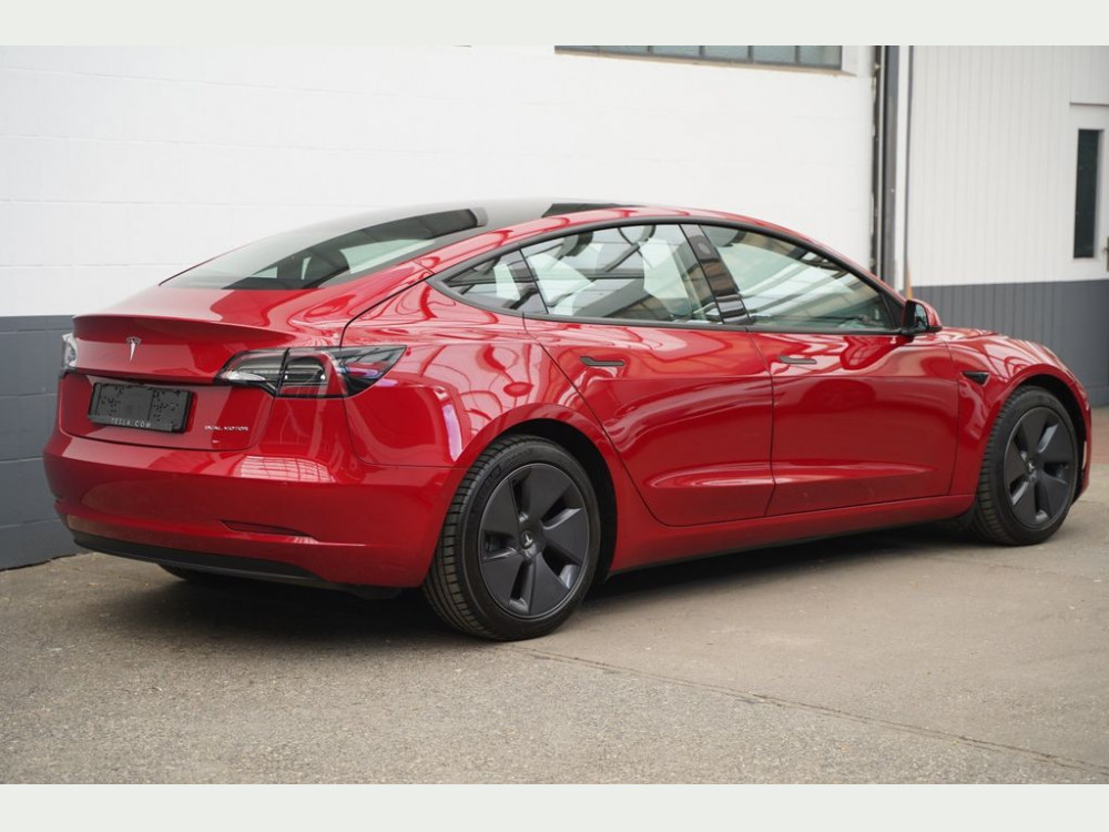 Tesla Model 3 Long Range AWD  *FSD*AHK/trailer hitch* 2021/3