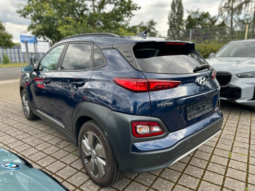 Hyundai Kona Electric Premium 64kWh /Schiebedach /Leder 2020/11