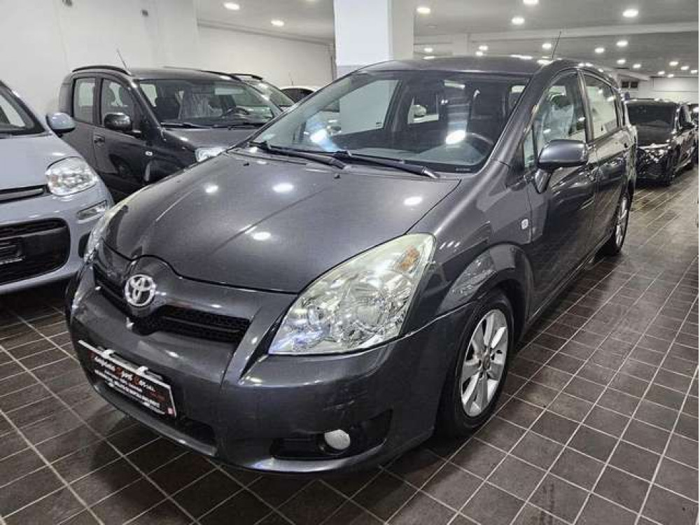 Toyota Toyota Corolla Verso 2.2 D-4D 136CV SOL- QUALSIA 2008/5