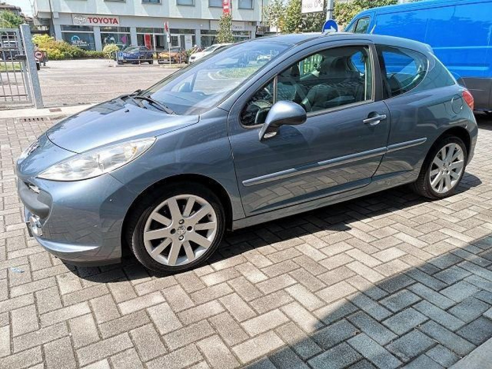 Peugeot PEUGEOT 207 1.6 HDi 110CV 3p. Féline 2007/10