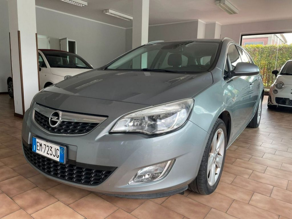 Opel Opel Astra Sports Tourer 1.4 t Elective Gpl-tech 2012/6