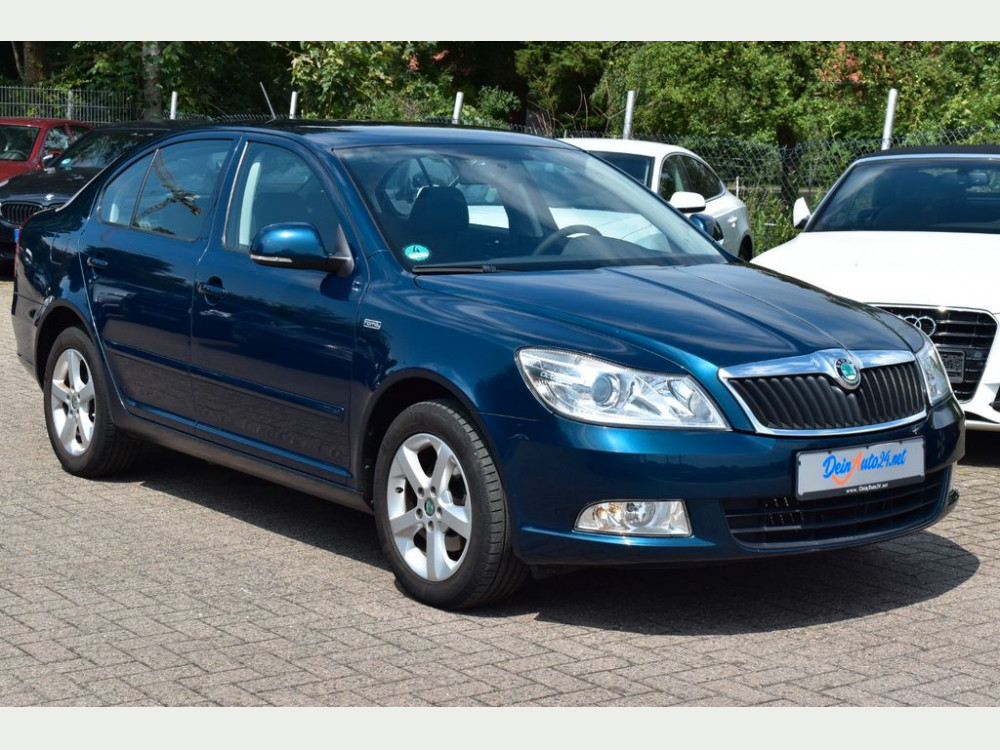 Skoda Octavia Lim. Family 1.Hd|Klimaaut.|Si-Hzg|PDC|BC 2012/3