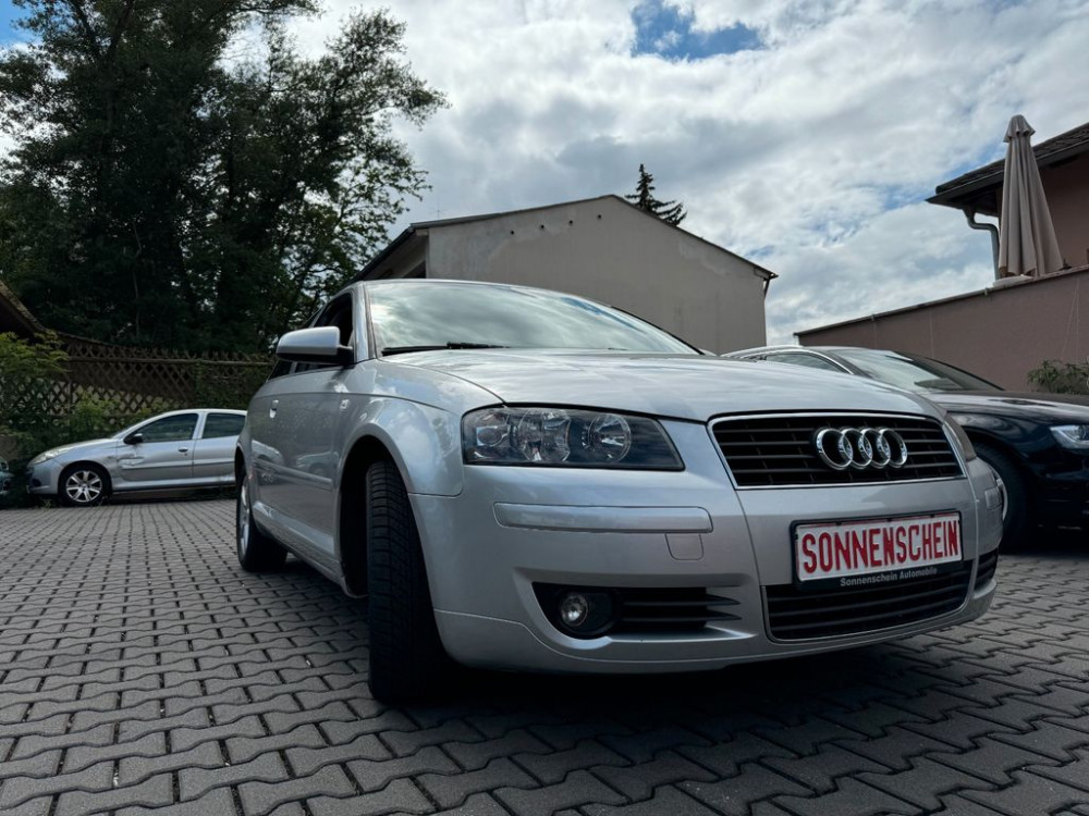 Audi A3 1.6 Attraction 3-Türer*Klimauto*Kupplung Neu* 2005/4