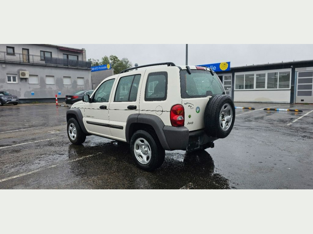 Jeep Cherokee Limited 3.7 Automatik- Anhängerkupplung 2002/6