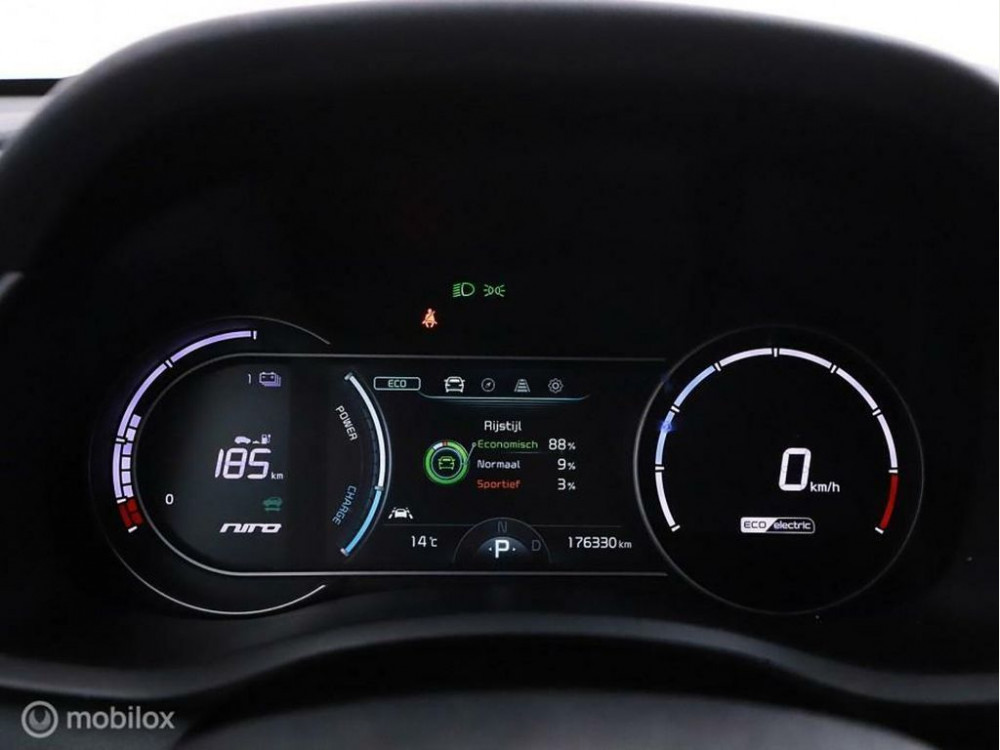 Kia e-Niro ExecutiveLine 64 kWh LEATHER | ACC | PDC 2019/4