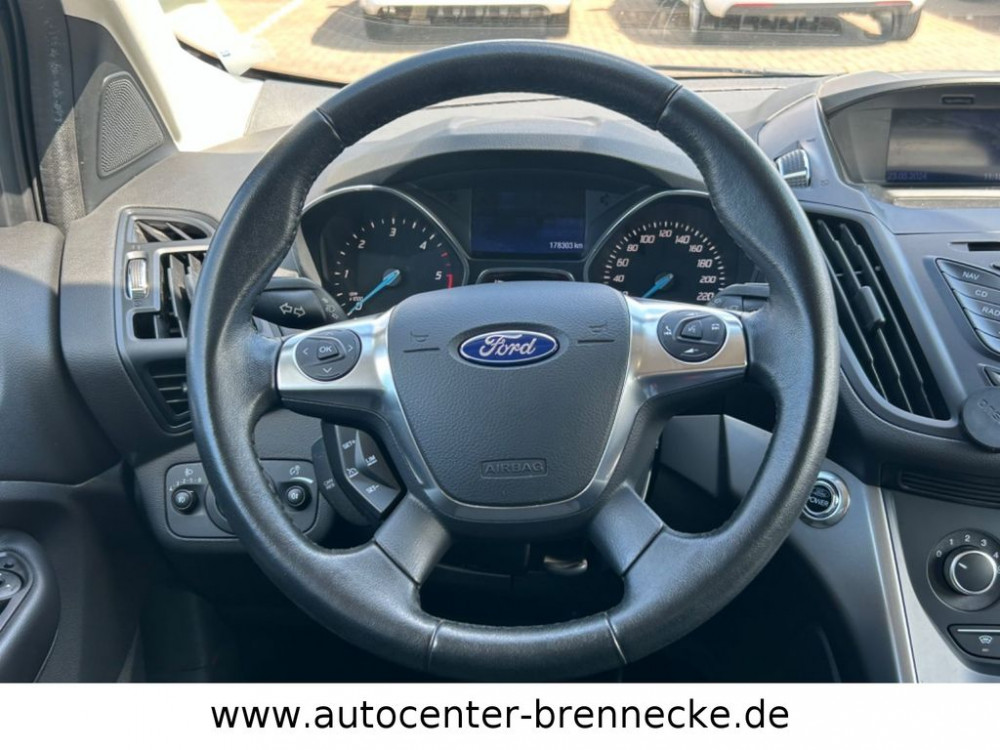 Ford Kuga Trend  2.0 TDCI  4x4 2013/10