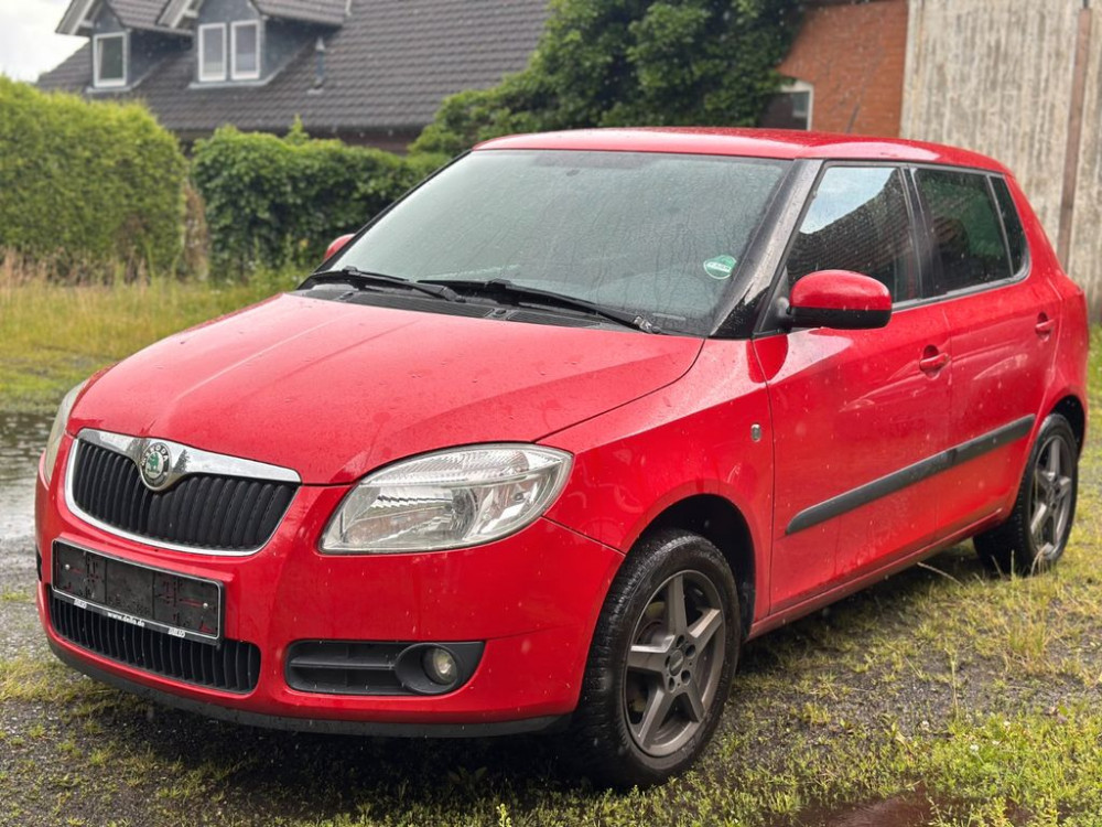 Skoda Fabia Ambiente/Klima/Alufelgen/2Hand/ 2011/1