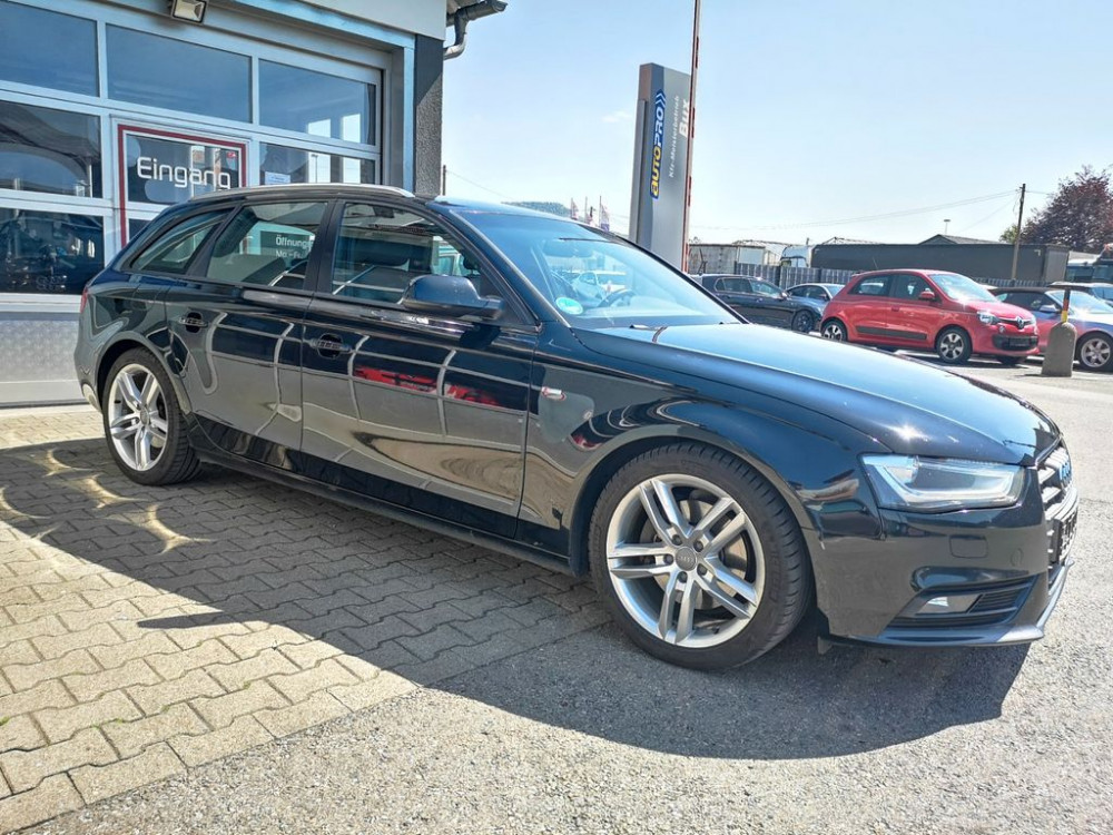 Audi A4 3.0 TDI Sline Sportpaket/plus AUDI Scheckheft 2012/8