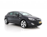 Opel Astra 2.0 CDTi Sport *NAVI-FULL
